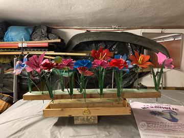 Manufatti artigianali-crocefissi,fiori…