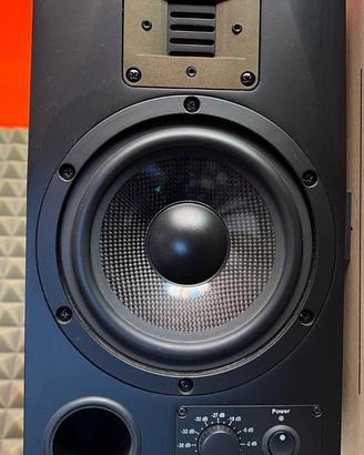 ADAM audio A7