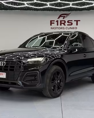 Audi Q5 SPB 40 TDI quattro S tronic Identity Black