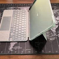 Logitech Combo Touch per Ipad Air 4^ e 5^ gen