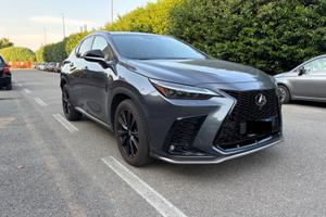 Lexus NX 350h F-Sport 4WD