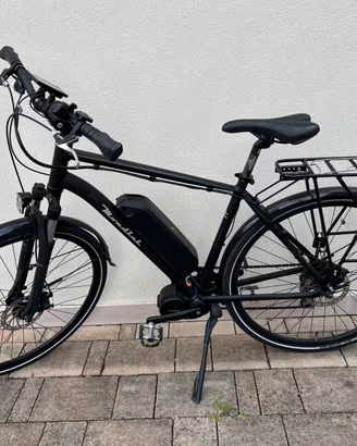 Bicicletta elettrica da Trekking  usata pochissimo