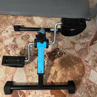 Pedaliera  per anziani per riabilitazione