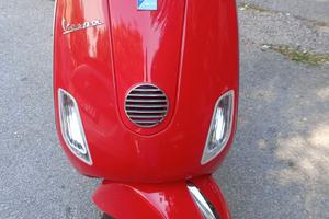 Vespa Piaggio 150 Rossa