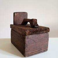 Antico porta sale in legno, prodotto artigianale