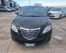 Lancia Ypsilon 1.2 BENZINA/GPL - 2014 LONDON PARIS