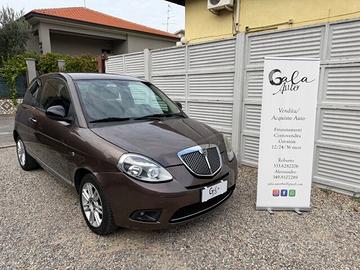 Lancia Ypsilon 1.2 69 CV 5 porte S&S Gold