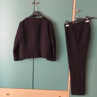 Completo pantalone nero Marella