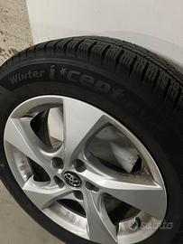 4 gomme invernali per Toyota C-HR + cerchioni lega