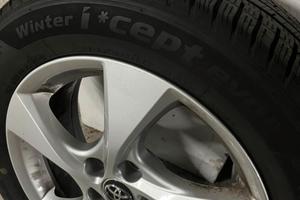 4 gomme invernali per Toyota C-HR + cerchioni lega