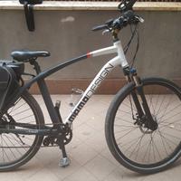 bicicletta elettrica momo design