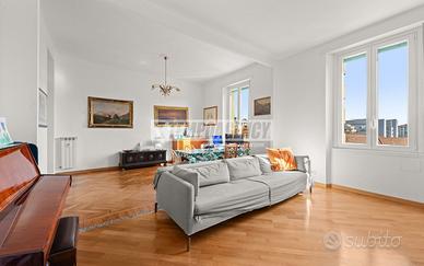 PLURILOCALE ULTIMO PIANO CON TERRAZZO