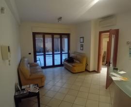 Via XX settembre appartamento ampio terrazzo