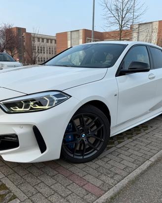Bmw serie 1 116 D M sport full optional