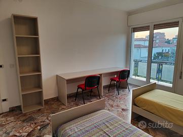 Stanza doppia per studentesse mestre