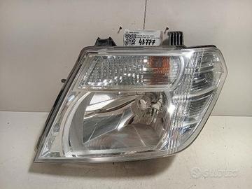 FARO ANTERIORE SINISTRO NISSAN Navara Serie 260605