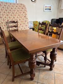 Tavolo antico in legno massello