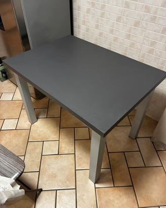 Tavolo da cucina/sala