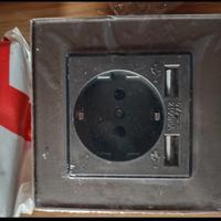 prese corrente 220v trasformatore 12v usb