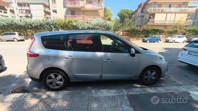 Renault Scenic 1,5 DCI 7 posti