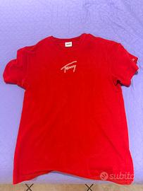 T-shirt Tommy Hilfiger Uomo Rossa con logo
