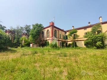 VILLA SINGOLA A CASTELLAR GUIDOBONO