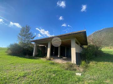 RUSTICO A TRENTINARA