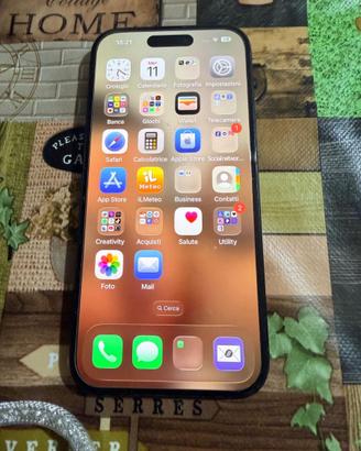 iPhone 15