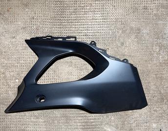 Carene lato destro per yamaha R125 anno 2024