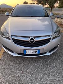 OPEL INSIGNIA SPORTS TOURER COSMO 1.6 CDTI 136 CV