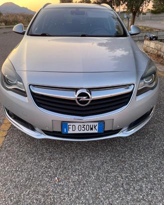 OPEL INSIGNIA SPORTS TOURER COSMO 1.6 CDTI 136 CV