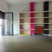 NEGOZIO A GASSINO TORINESE