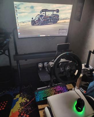 PC + monitor 32" + volante + postazione guida