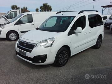 Peugeot Partner 1.6 hdi 120CV 5 posti autocarro