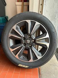 GOMME CON CERCHI IN LEGA