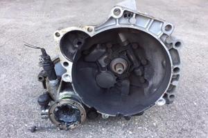 Cambio VW Polo 1996 1000cc B. AEV