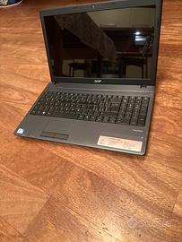Acer travelmate 5335