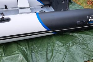 Gommone Yamaha YAM-380S acessori e motore