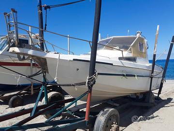 Pilotina semicabinato Laver diesel 7mt