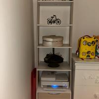 Libreria/scaffale  con cassetto