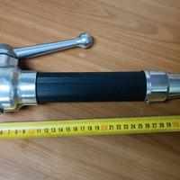 Manichetta lancia antincendio