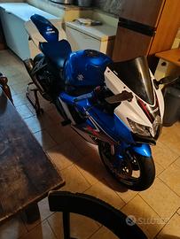 Suzuki GSX R 600 - 2008