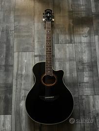 Yamaha APX700 Black