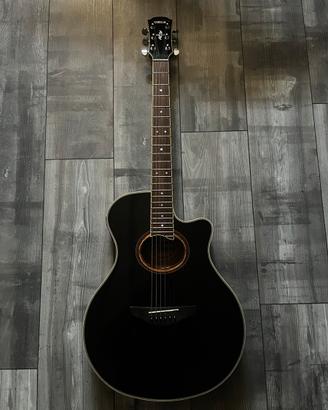 Yamaha APX700 Black