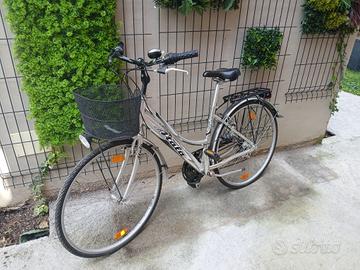 Bicicletta Atala da donna