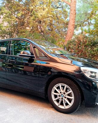 BMW 216d ACTIVE TOURER