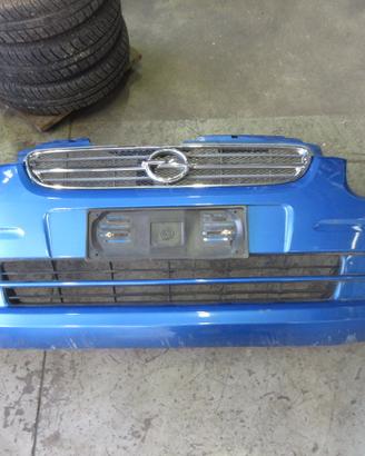 Paraurti anteriore OPEL AGILA del 2002