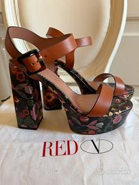 SANDALI RED VALENTINO ✨