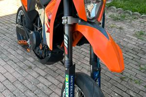 Ktm 690 SMC - 2009