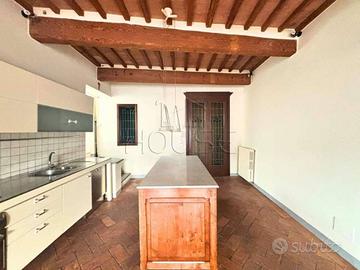 Casa indipendente di 100 m² con 4 locali a Sansepo